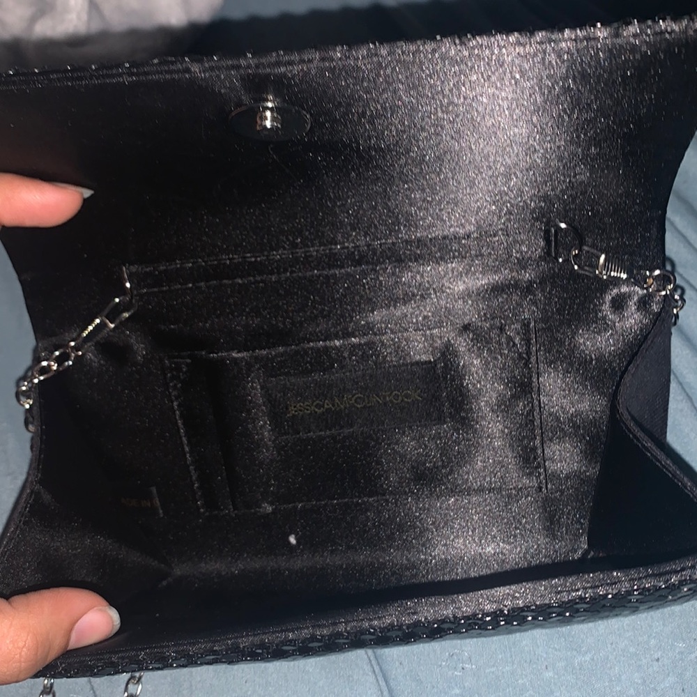 Purse - Picture 2 of 2
